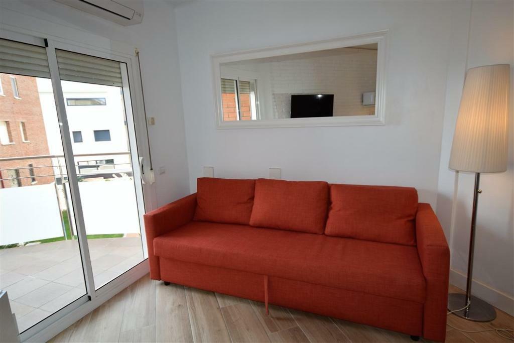 Apartamento Playa Mar Castelldefels Ngoại thất bức ảnh