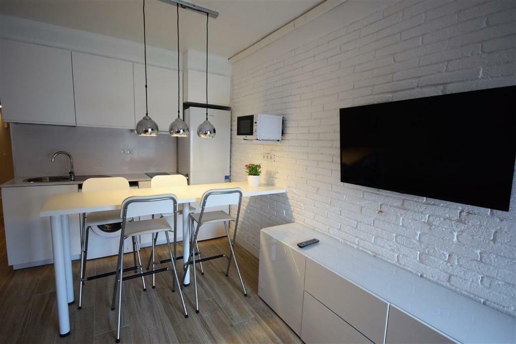 Apartamento Playa Mar Castelldefels Ngoại thất bức ảnh